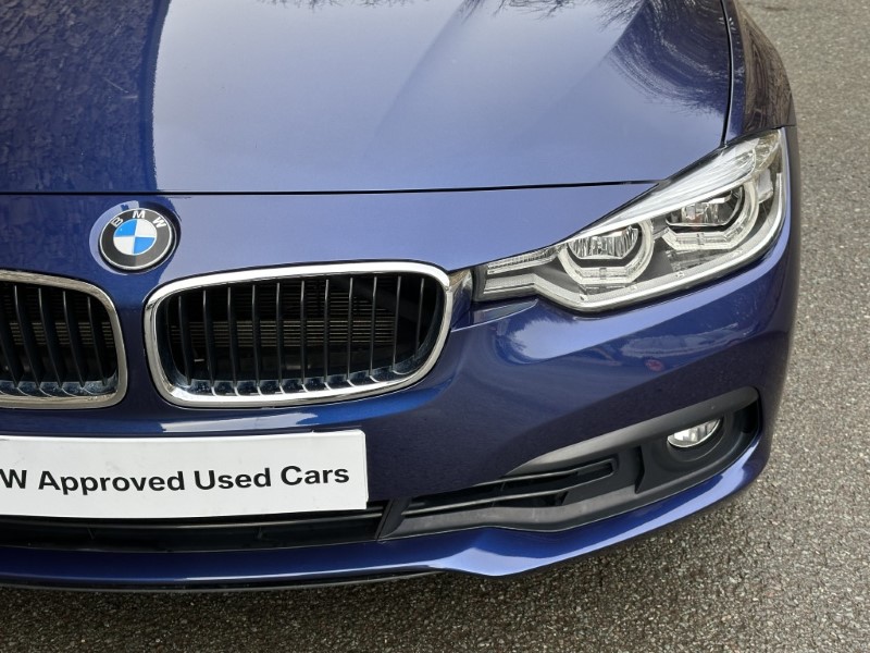 2018 (18) BMW 3 SERIES 320i xDrive SE 5dr Touring  5157411