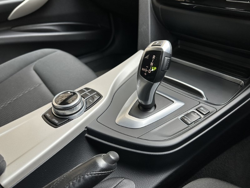 2018 (18) BMW 3 SERIES 320i xDrive SE 5dr Touring  5157401