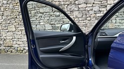 2018 (18) BMW 3 SERIES 320i xDrive SE 5dr Touring 5157424