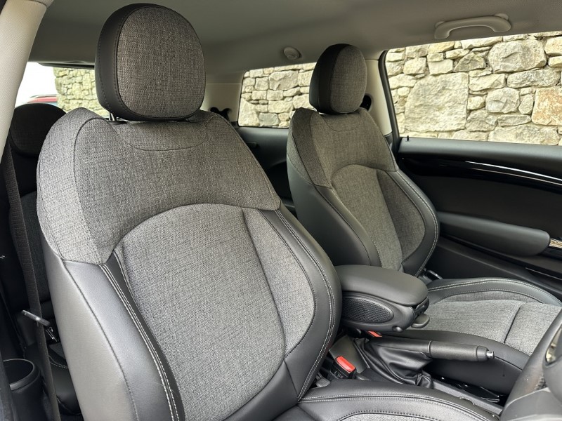 2021 (21) MINI HATCHBACK 1.5 Cooper Classic 3dr Auto 5146395