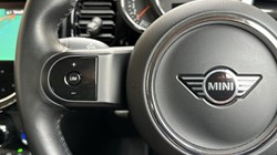2021 (21) MINI HATCHBACK 1.5 Cooper Classic 3dr Auto 5146409