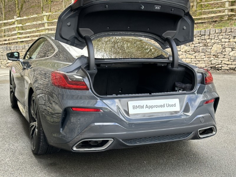 2019 (19) BMW 8 SERIES M850i xDrive 2dr Auto 5148639