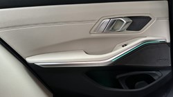 2021 (21) BMW 3 SERIES M340i xDrive MHT 4dr 5154752