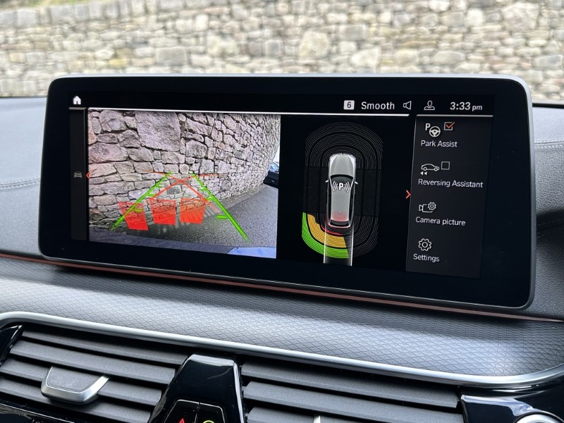 2021 (21) BMW 5 SERIES 520d xDrive MHT M Sport Touring  5167631