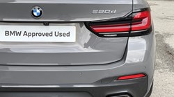 2021 (21) BMW 5 SERIES 520d xDrive MHT M Sport Touring 5167612