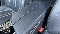 2021 (21) BMW 5 SERIES 520d xDrive MHT M Sport Touring 5155093