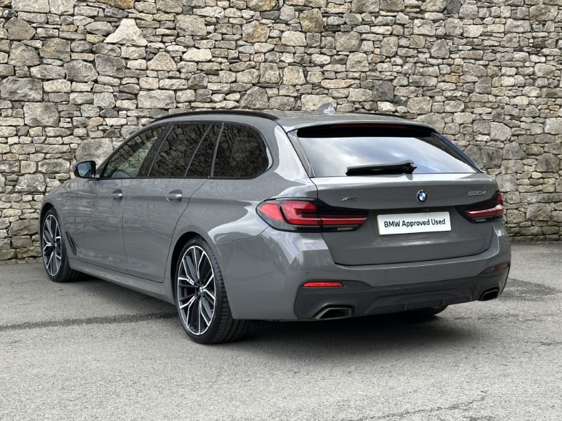2021 (21) BMW 5 SERIES 520d xDrive MHT M Sport Touring 