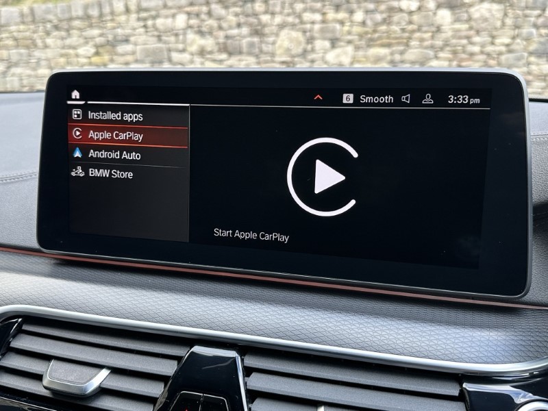 2021 (21) BMW 5 SERIES 520d xDrive MHT M Sport Touring  5167637