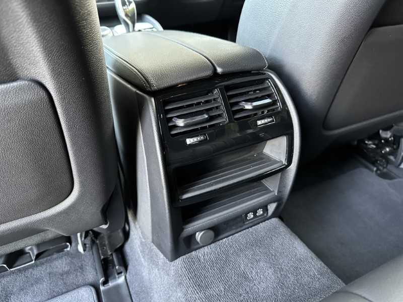 2021 (21) BMW 5 SERIES 520d xDrive MHT M Sport Touring  5155113