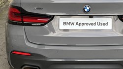 2021 (21) BMW 5 SERIES 520d xDrive MHT M Sport Touring 5167611