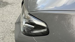 2021 (21) BMW 5 SERIES 520d xDrive MHT M Sport Touring 5167644