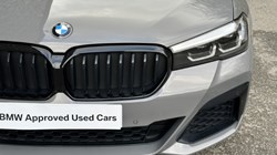 2021 (21) BMW 5 SERIES 520d xDrive MHT M Sport Touring 5167621