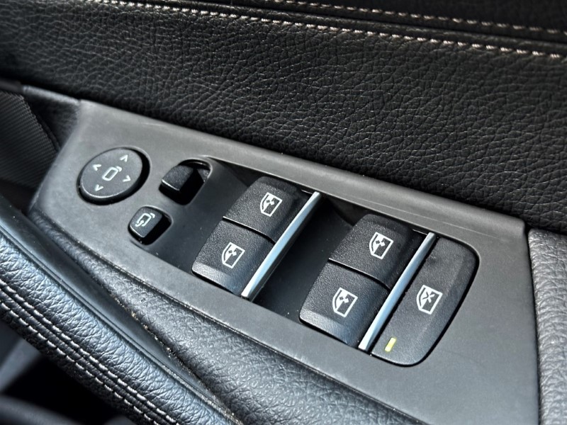 2021 (21) BMW 5 SERIES 520d xDrive MHT M Sport Touring  5155079