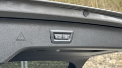 2021 (21) BMW 5 SERIES 520d xDrive MHT M Sport Touring 5167614