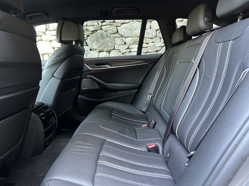 2021 (21) BMW 5 SERIES 520d xDrive MHT M Sport Touring  5155098