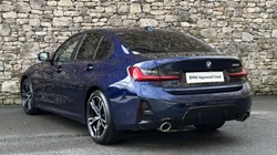 2023 (23) BMW 3 SERIES 320i M Sport 4dr Saloon 1