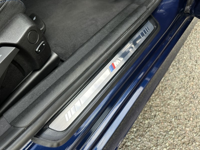 2023 (23) BMW 3 SERIES 320i M Sport 4dr Saloon  5165109