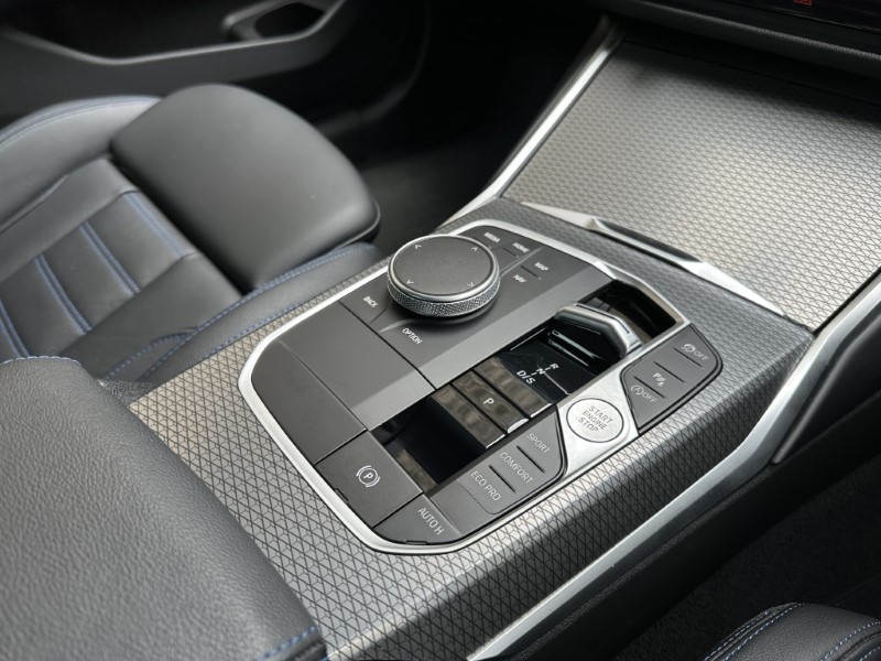 2023 (23) BMW 3 SERIES 320i M Sport 4dr Saloon  5165125