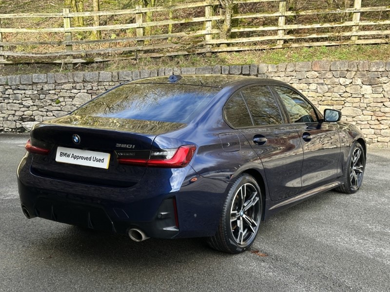 2023 (23) BMW 3 SERIES 320i M Sport 4dr Saloon  5165175