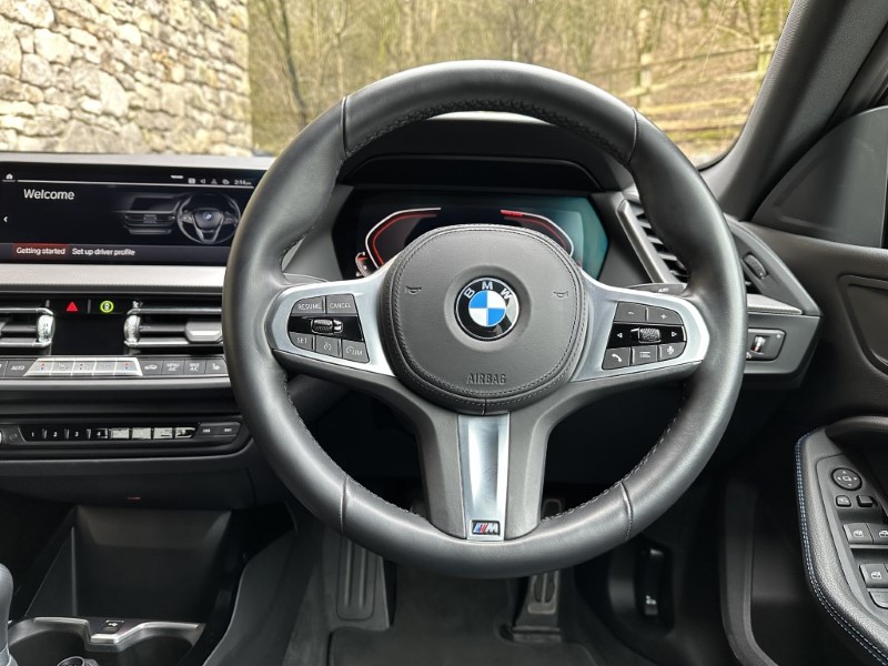 2022 (72) BMW 2 SERIES 218i M Sport 4dr 5121384