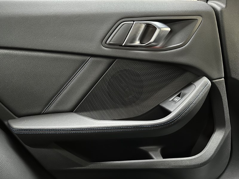 2022 (72) BMW 2 SERIES 218i M Sport 4dr 5121387