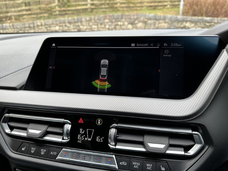 2022 (72) BMW 2 SERIES 218i M Sport 4dr 5121424