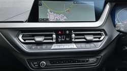 2022 (72) BMW 2 SERIES 218i M Sport 4dr 5121390