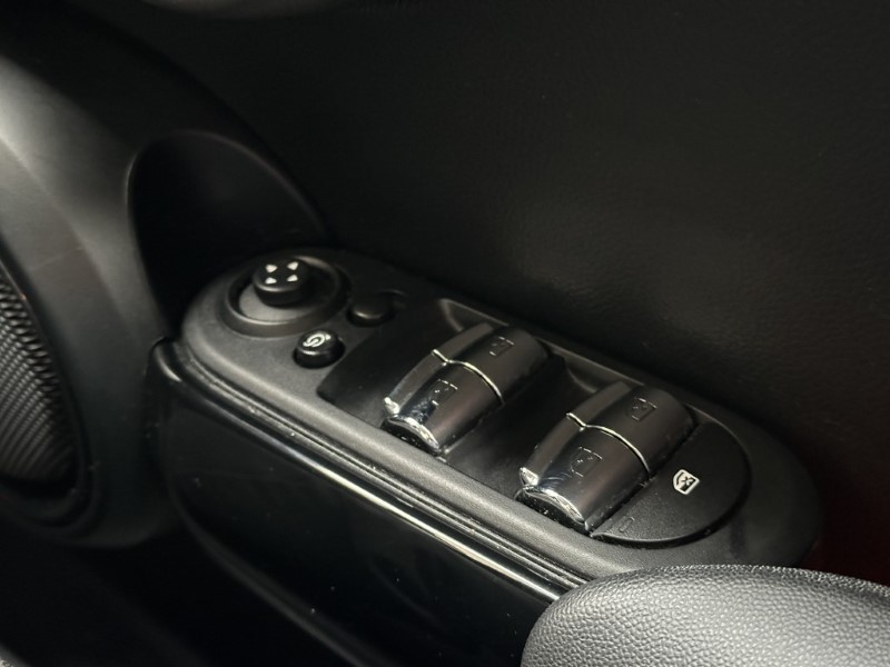 2019 (19) MINI HATCHBACK 2.0 Cooper S II 5dr [Chili/Nav PLUS Pack] 5156609