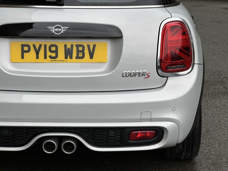 2019 (19) MINI HATCHBACK 2.0 Cooper S II 5dr [Chili/Nav PLUS Pack] 5156589