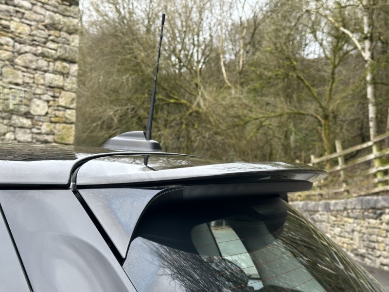 2019 (19) MINI HATCHBACK 2.0 Cooper S II 5dr [Chili/Nav PLUS Pack] 5156633