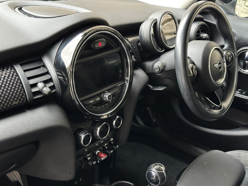 2019 (19) MINI HATCHBACK 2.0 Cooper S II 5dr [Chili/Nav PLUS Pack] 5156618