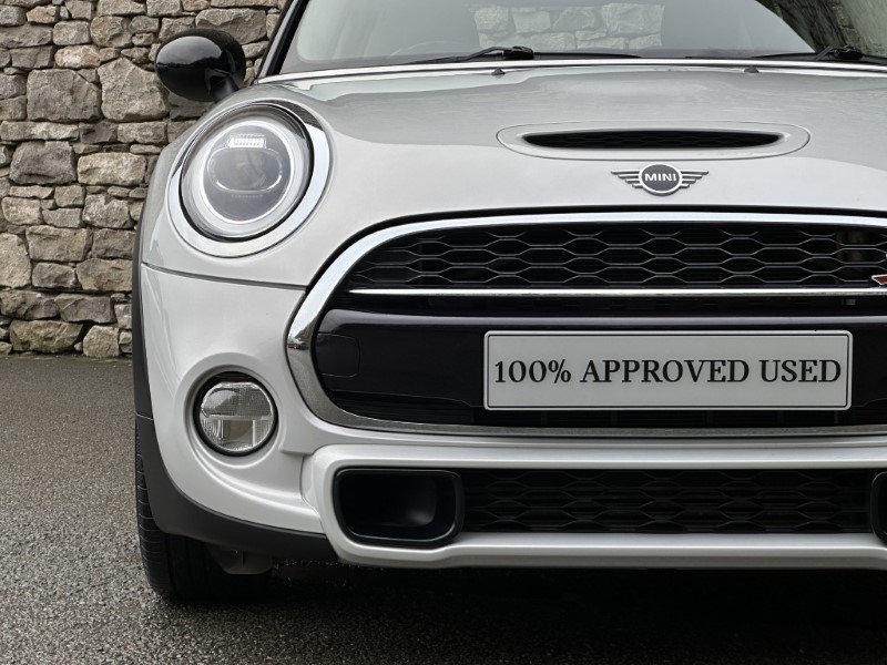 2019 (19) MINI HATCHBACK 2.0 Cooper S II 5dr [Chili/Nav PLUS Pack] 5156644