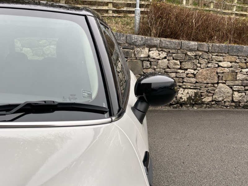 2023 (23) MINI HATCHBACK 1.5 Cooper Classic 5dr 5172003