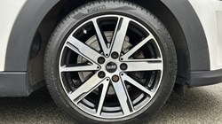 2023 (23) MINI HATCHBACK 1.5 Cooper Classic 5dr 5172017