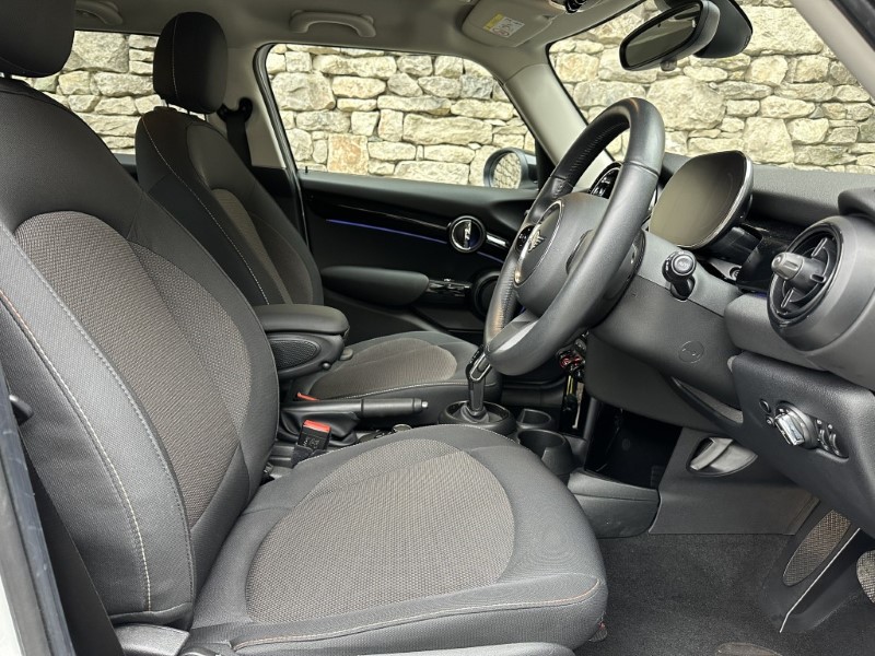 2023 (23) MINI HATCHBACK 1.5 Cooper Classic 5dr 5171965