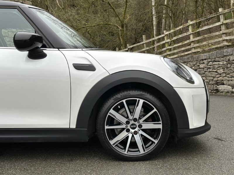 2023 (23) MINI HATCHBACK 1.5 Cooper Classic 5dr 5172018