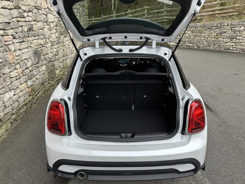 2023 (23) MINI HATCHBACK 1.5 Cooper Classic 5dr 5171963