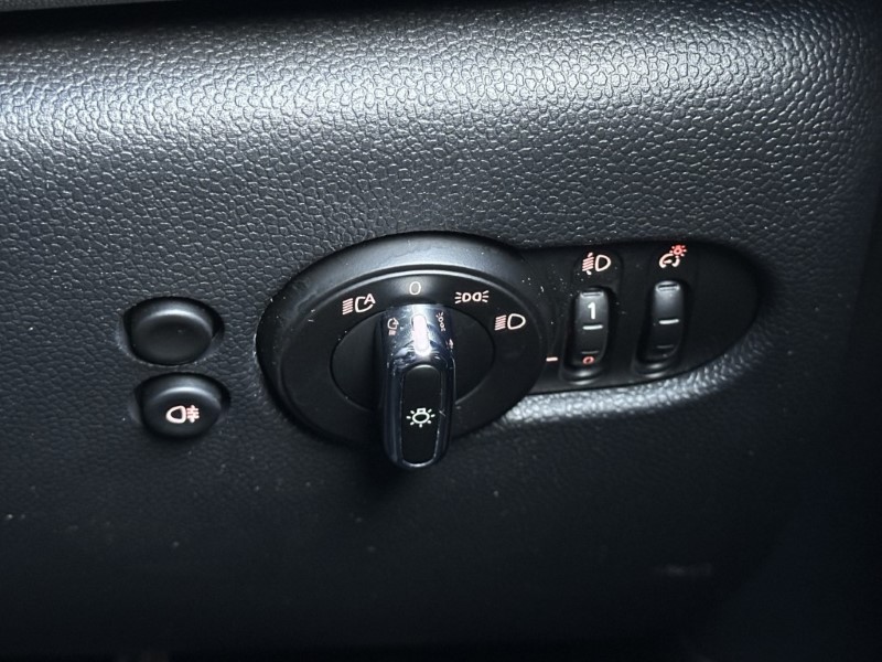 2023 (23) MINI HATCHBACK 2.0 Cooper S Classic 5dr Auto 5135667