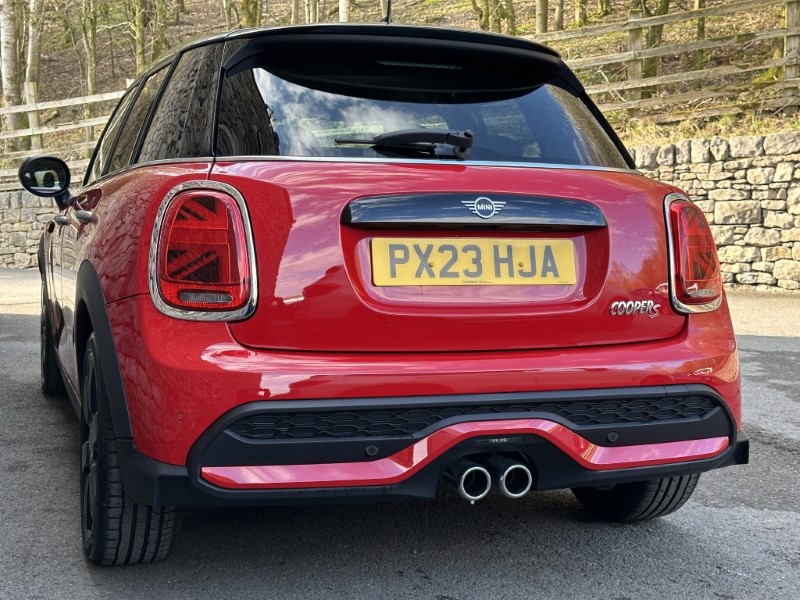 2023 (23) MINI HATCHBACK 2.0 Cooper S Classic 5dr Auto 5135645