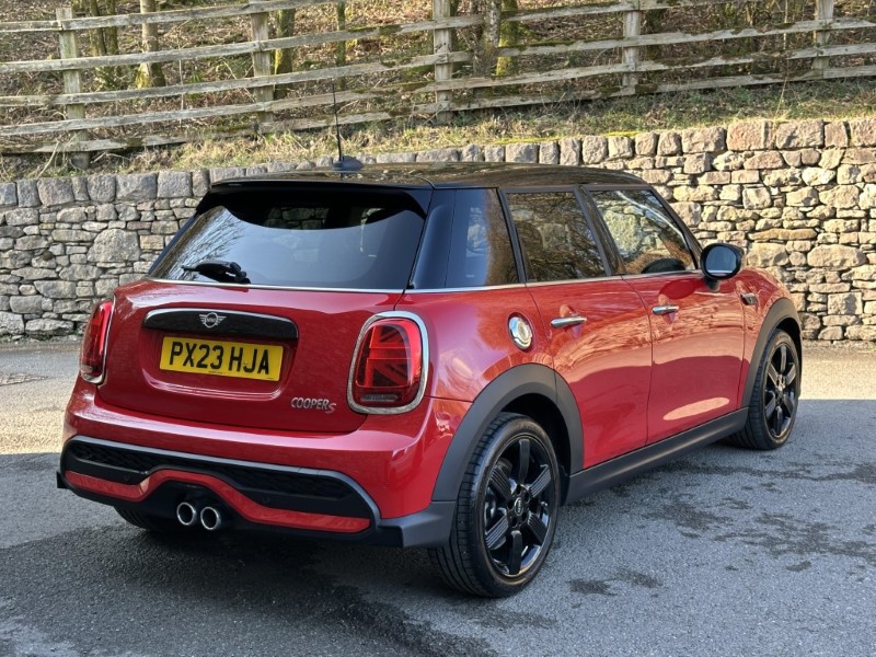 2023 (23) MINI HATCHBACK 2.0 Cooper S Classic 5dr Auto 5135710