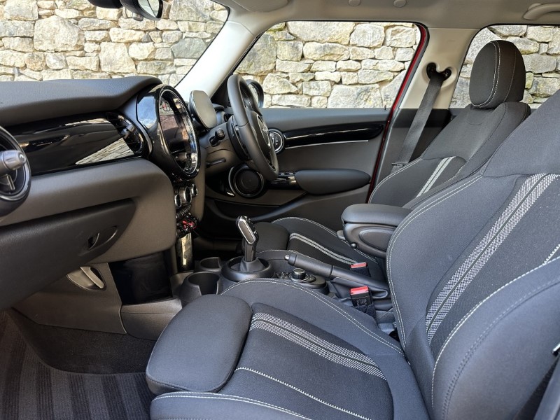 2023 (23) MINI HATCHBACK 2.0 Cooper S Classic 5dr Auto 5135678