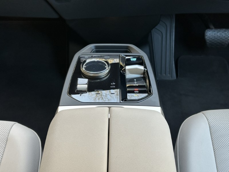 2023 (73) BMW iX 240kW xDrive40 M Sport 76.6kWh 5dr Auto 5189977