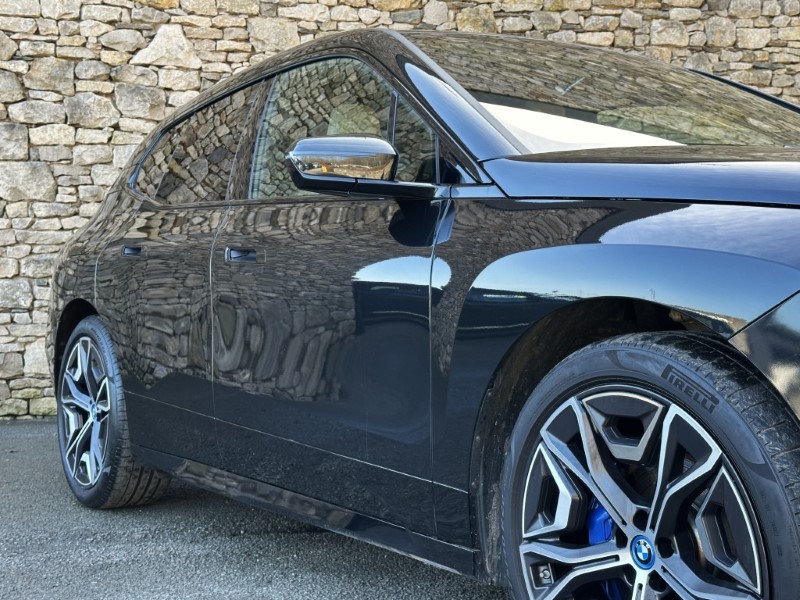 2023 (73) BMW iX 240kW xDrive40 M Sport 76.6kWh 5dr Auto 5190029