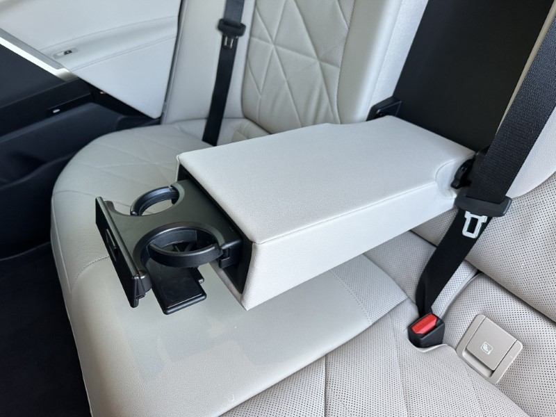 2023 (73) BMW iX 240kW xDrive40 M Sport 76.6kWh 5dr Auto 5190009