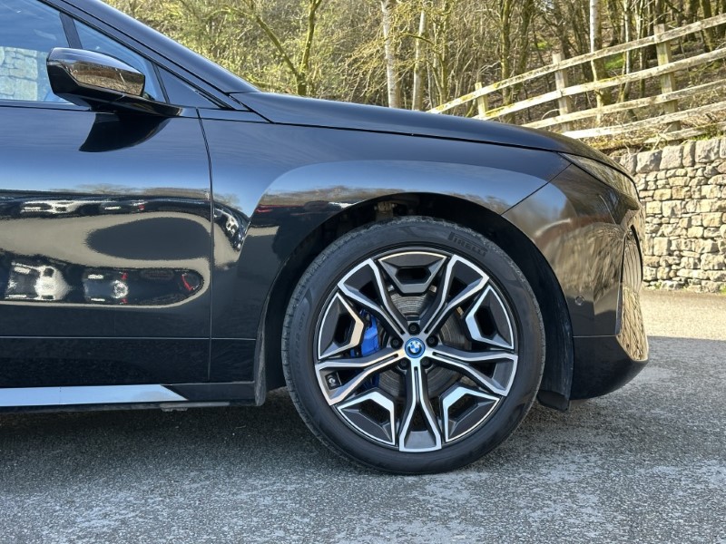 2023 (73) BMW iX 240kW xDrive40 M Sport 76.6kWh 5dr Auto 5190028