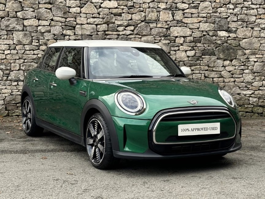 2023 (23) MINI HATCHBACK 1.5 Cooper Exclusive Premium 5dr Auto