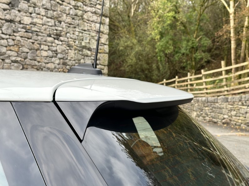 2023 (23) MINI HATCHBACK 1.5 Cooper Exclusive Premium 5dr Auto 5123458