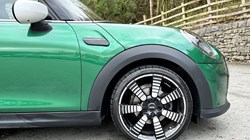 2023 (23) MINI HATCHBACK 1.5 Cooper Exclusive Premium 5dr Auto 5123481