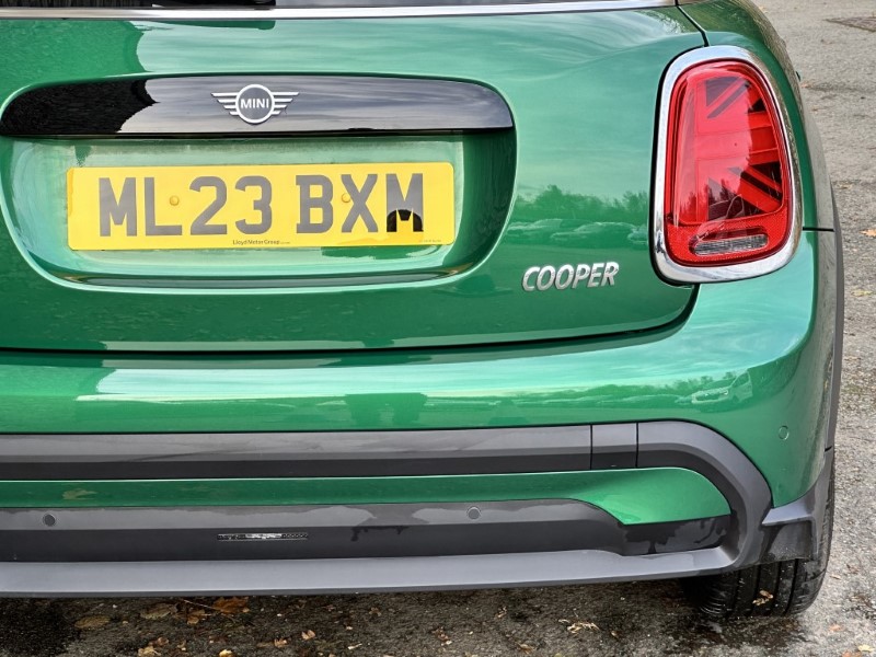 2023 (23) MINI HATCHBACK 1.5 Cooper Exclusive Premium 5dr Auto 5123418