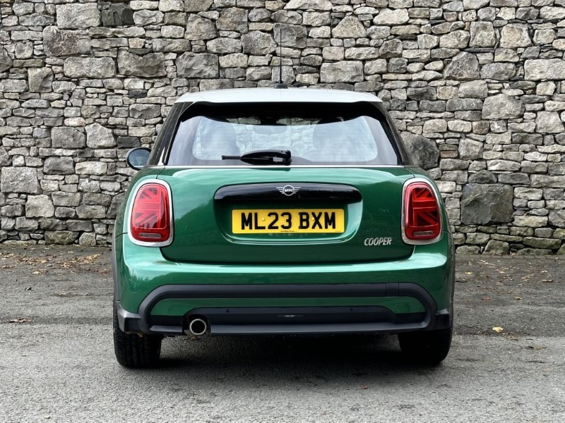 2023 (23) MINI HATCHBACK 1.5 Cooper Exclusive Premium 5dr Auto 5123456